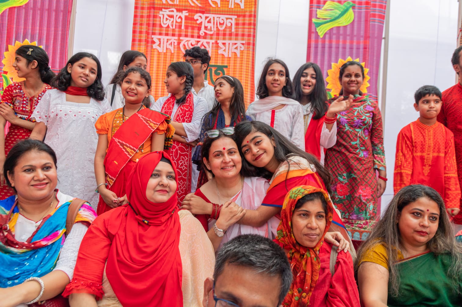 Afsana Mimi with childrens at Icchetola