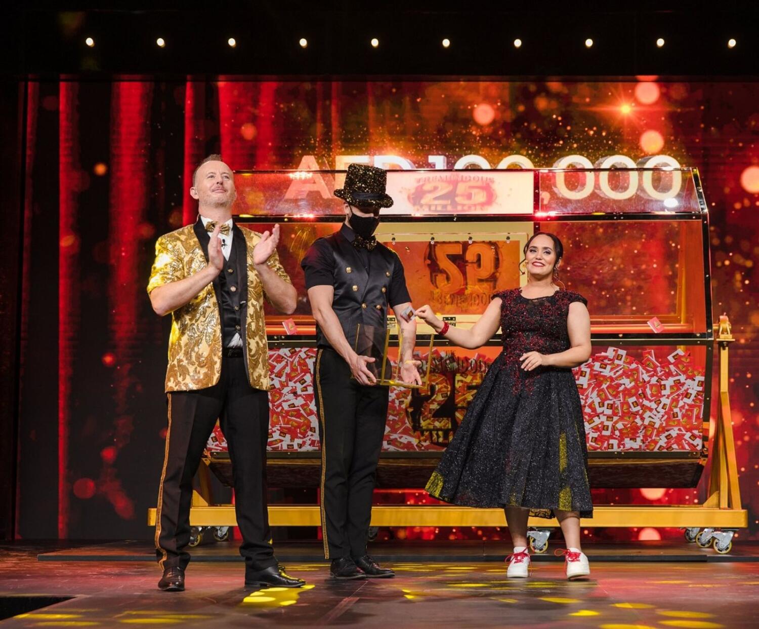 Bangladeshi expat wins Tk 105cr in UAE lottery