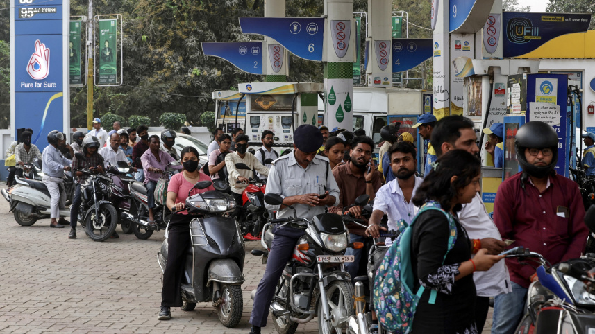 AFP India oil mar11.26.jpg