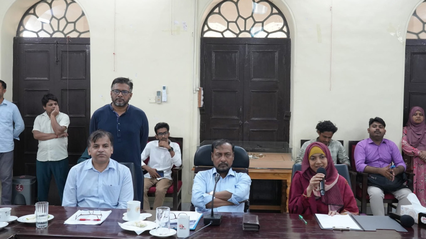 Jnu hall reclamation.jpg