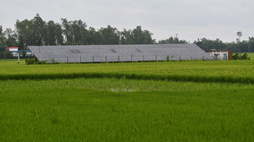 solar powered pumps helping farmers in Bangladesh