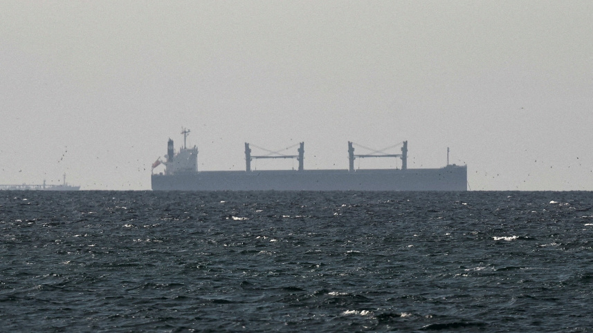 ships passing through Strait of Hormuz