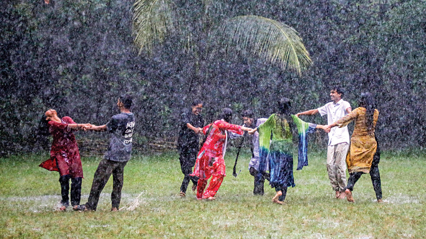 dhaka_university_rain.jpg