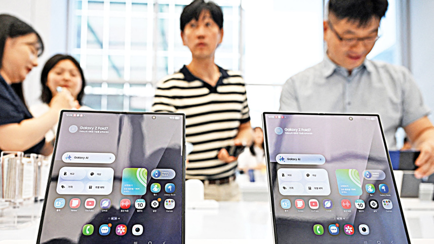 Samsung-Galaxy-Z-Fold7-smartphone.jpg