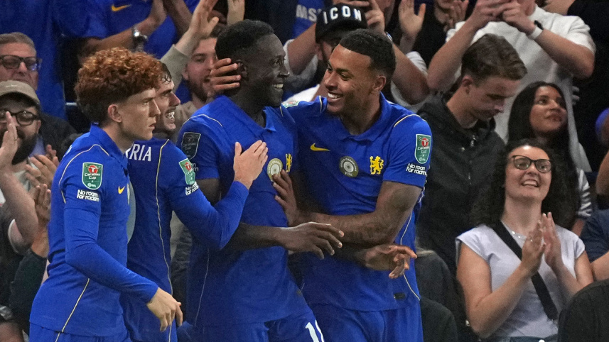 Welbeck Chelsea.jpg