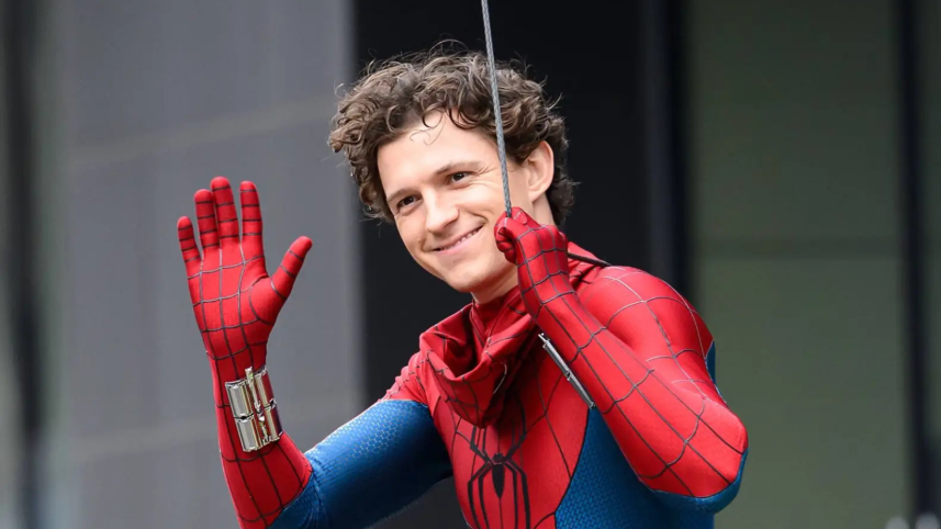 spider man tom holland 