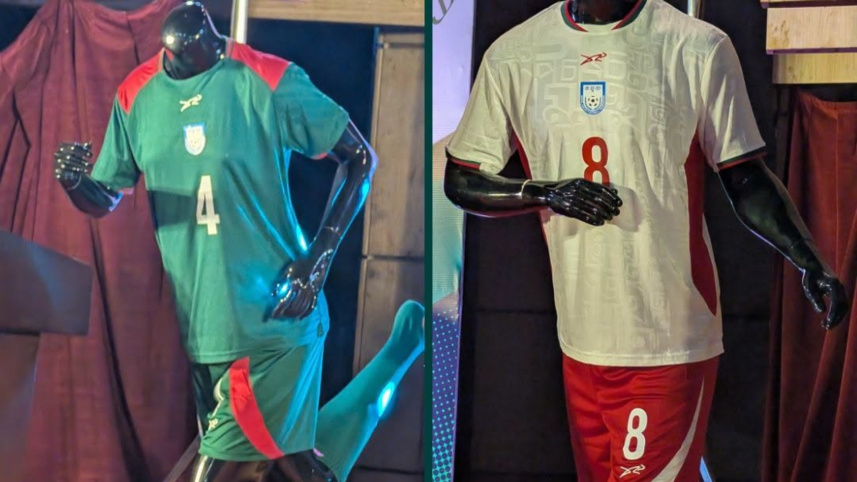 Bangladesh football jersey.jpg