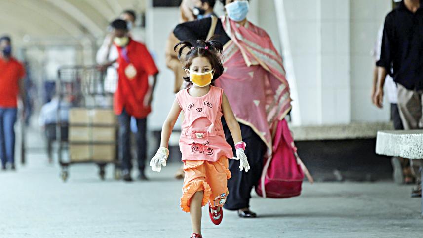 families are leaving dhaka
