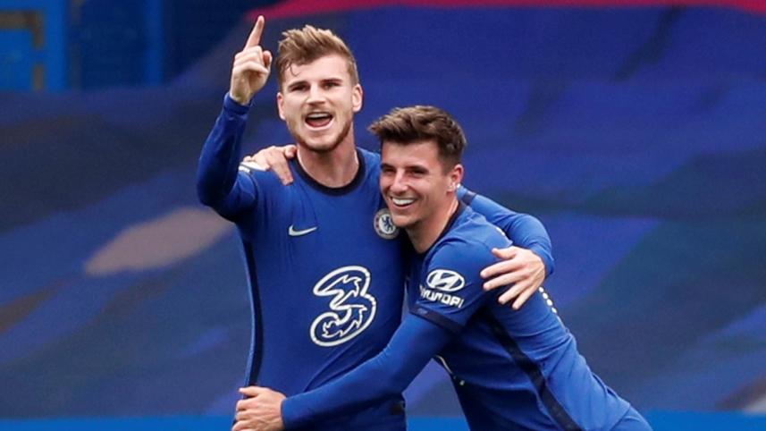 2020-10-17T151320Z_966998361_UP1EGAH14DBFC_RTRMADP_3_SOCCER-ENGLAND-CHE-SOU-REPORT (1).jpg