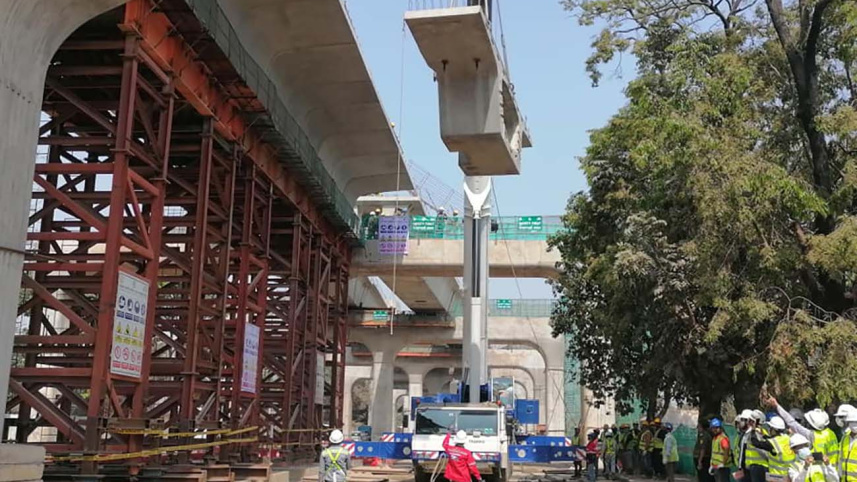 metro rail-dhaka.jpg