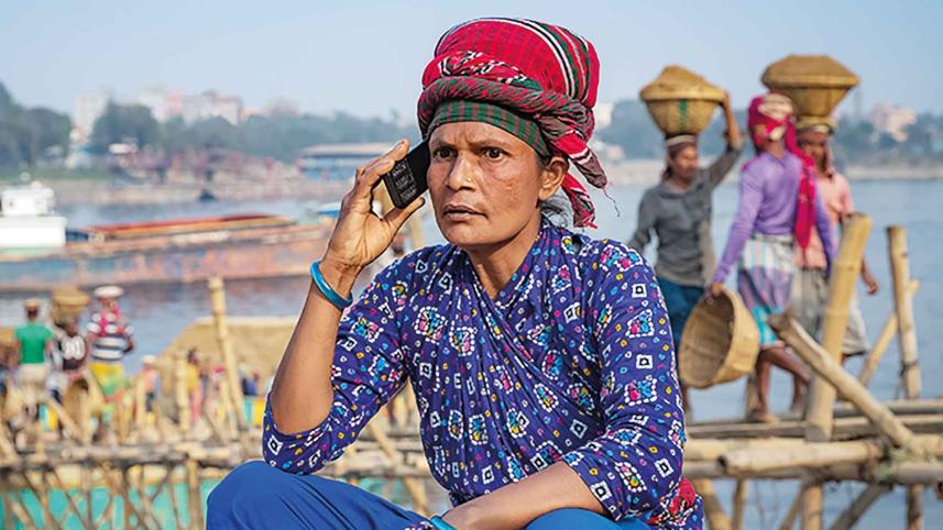Bangladesh has the 4th largest ‘unconnected’ population of the world : Report
