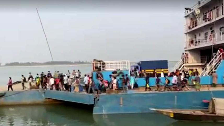 Pabna Ferry ghat.jpg
