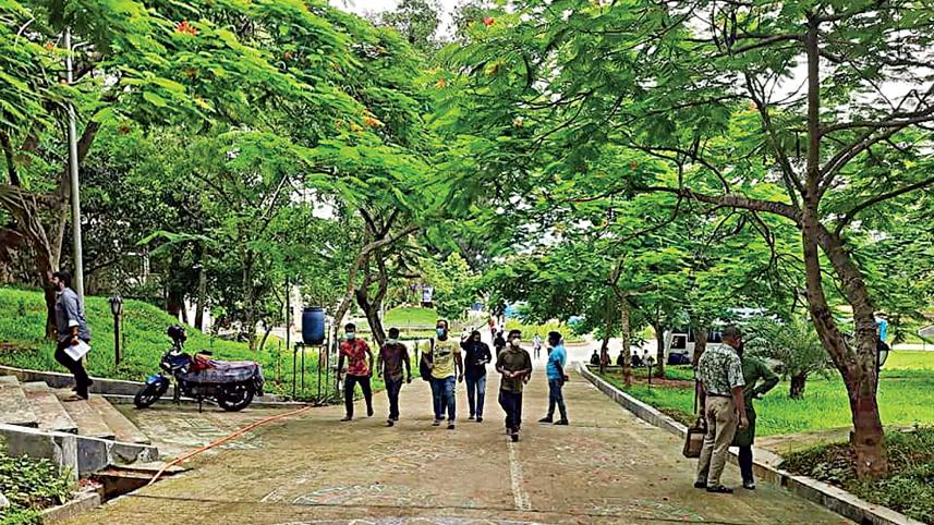 In-person-exams-Cumilla-University-1.jpg
