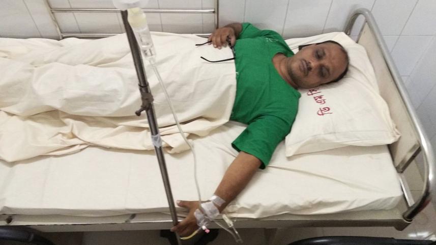 Dhaka Medical College Hospital doctor Samiul Alam Sohan stabbed