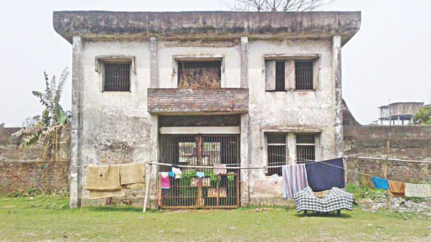 ABANDONED TANGAIL SUB-JAILS 1.jpg