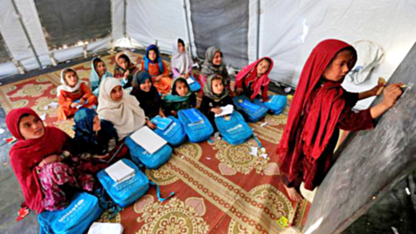 Afghan refugees.jpg