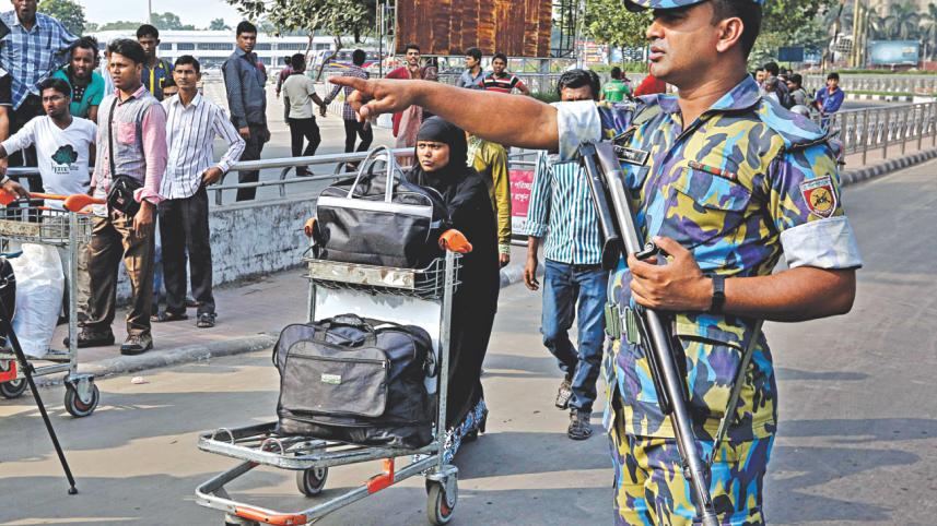 airport security.jpg