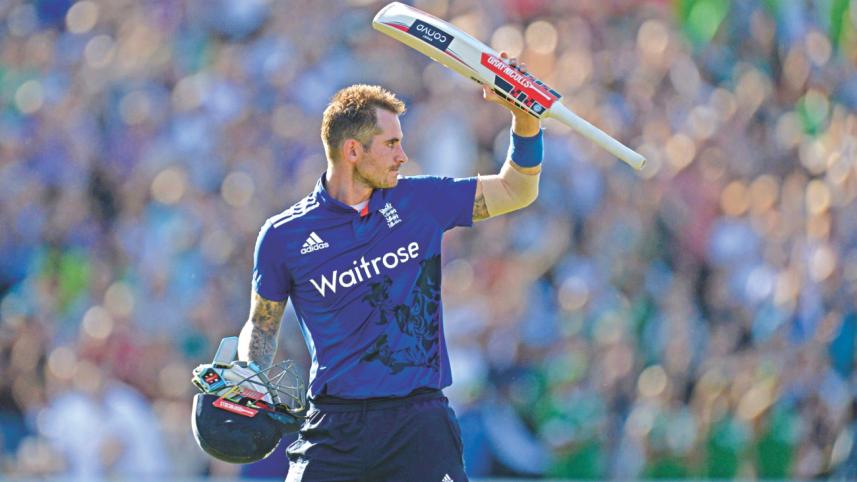 alex hales.jpg