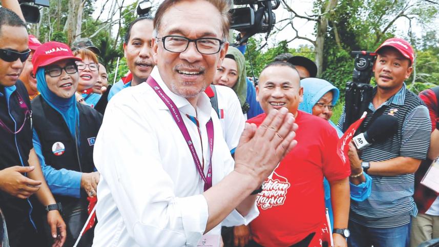 Anwar political comeback.jpg