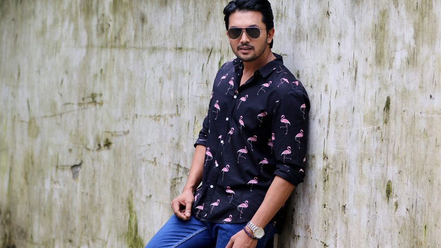 Arefin Shouvo_S_M_M.JPG