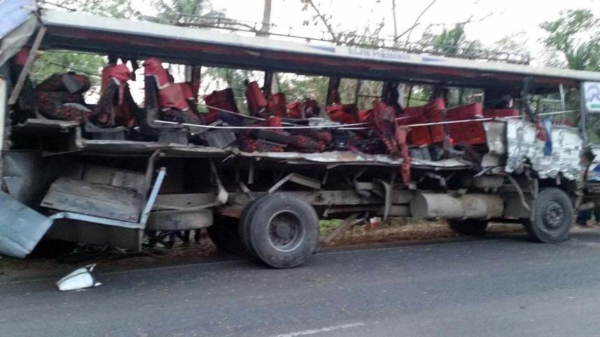 bagerhat accident.jpg