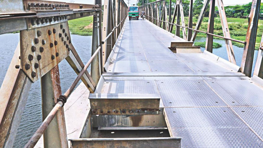 bailey bridge.jpg