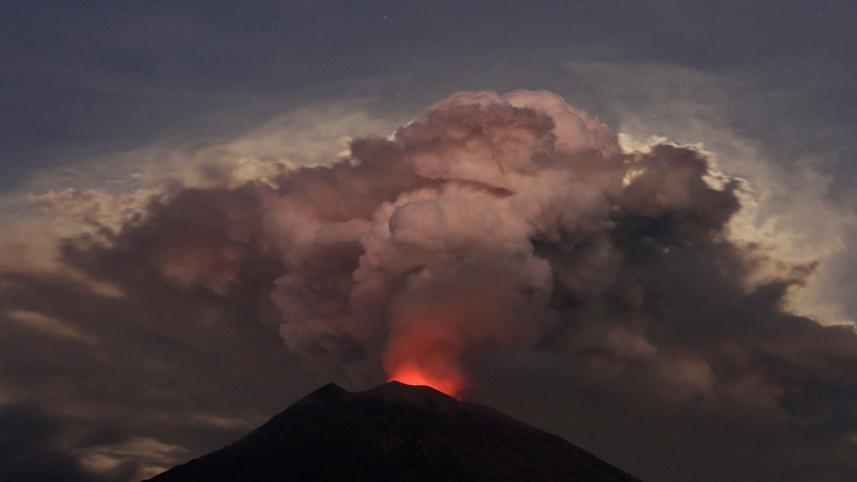 Bali-volcano1.jpg