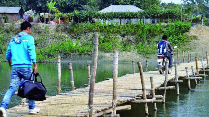 Bangalee River bridge.jpg