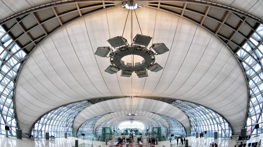 bangkok airport.jpg