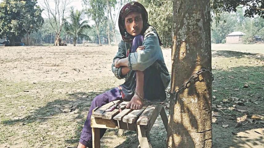 Basanti Rani chained.jpg