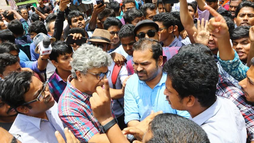 Dhaka University teacher assaulted