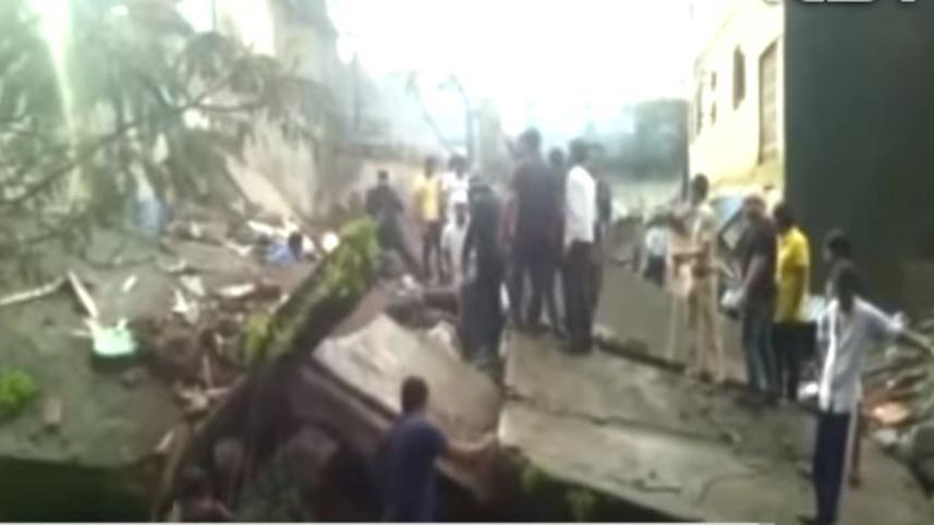 building collapse, Bhiwandi, Regional disaster management cell (RDMC), India, outskirts of Mumbai 