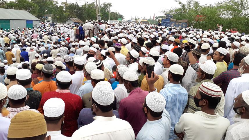 Brahmanbaria_Janaza Pic_03.jpg
