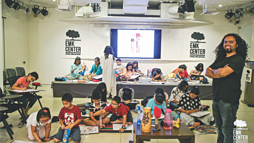 Cartoon drawing workshop EMK Center.jpg