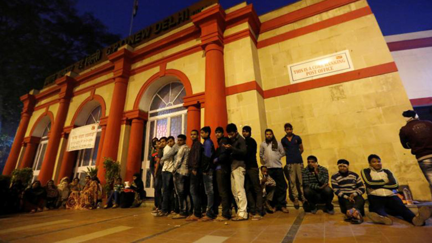 Modi's cash crackdown hits rivals' election campaign coffers,shock ban,on high-value banknotes,cash crisis, in India