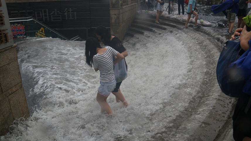 China, flood, evacuation, disaster, Tianjin, 