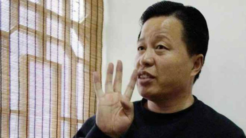 Chinese Lawyer-1.jpg