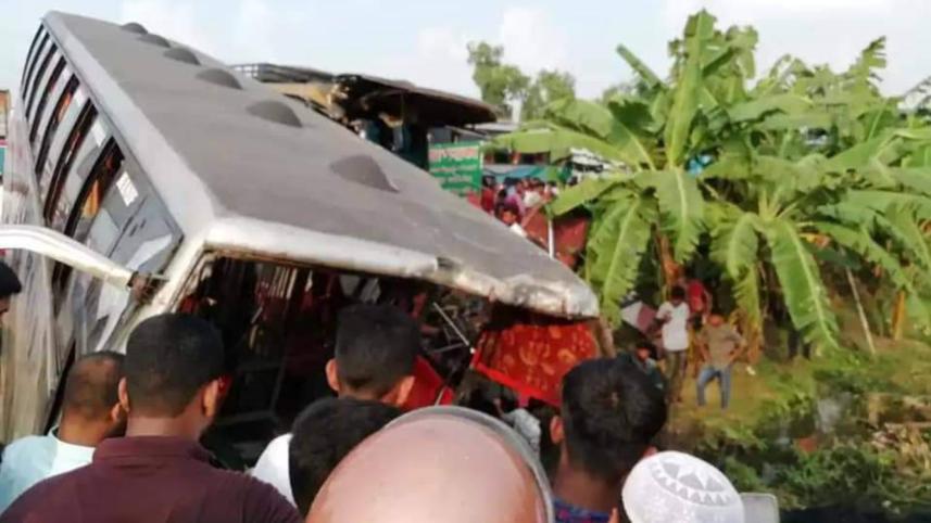 cumilla bus crash.jpg