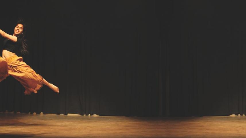 Dancing away boundaries