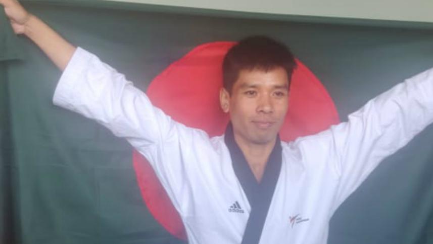 Dipu Chakma win gold medal at SA Games