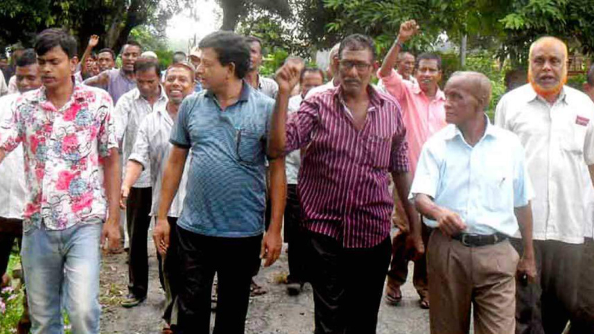 Employees of Rangpur Sugar Mills.jpg
