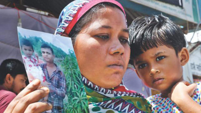 Tampaco Foils Ltd.,factory,fire,Tongi,35 killed,Gazipur,Dhaka,inferno,relatives,wait,missing,victims,DNA test,report