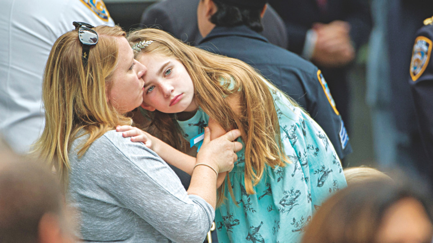 Family members embrace 1.jpg