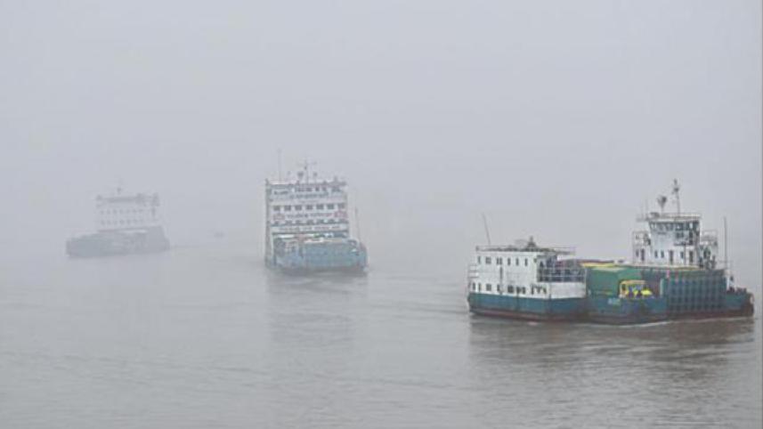 Paturia-Daulatdia route launch and ferry services suspended due to bad weather