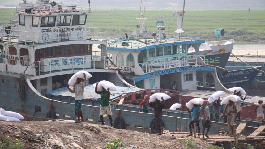 fertiliser-laden vessels.jpg