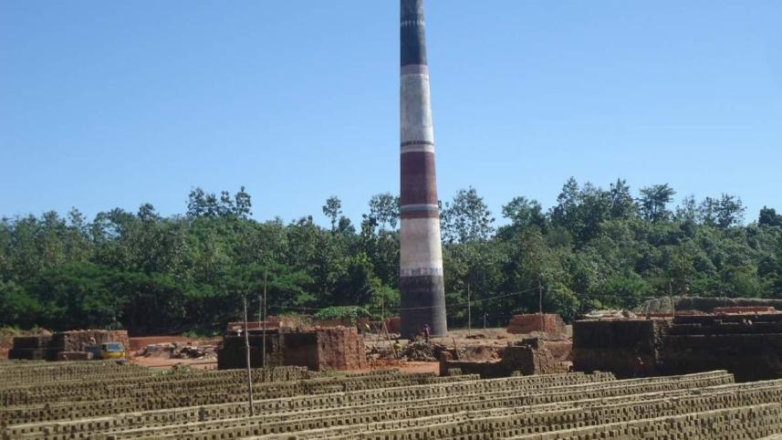 Firewood-based brick kilns.jpg