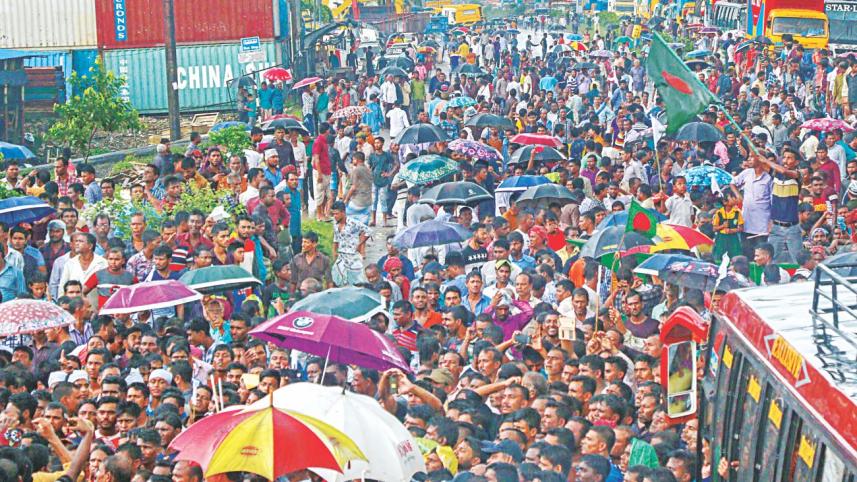 Fishermen block Dhaka-Chattogram highway
