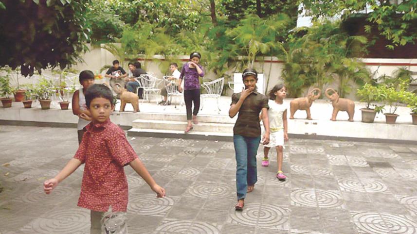 Friday Theatre School