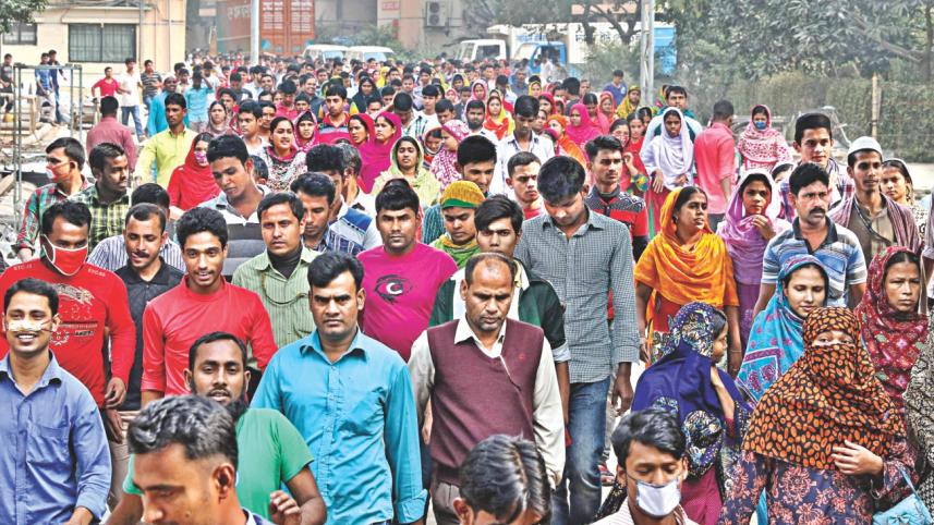 Garment employees.jpg