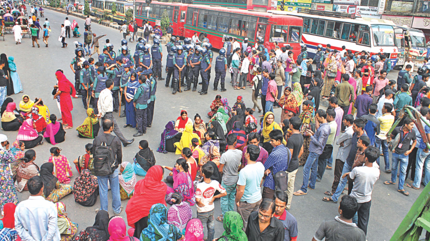 garment workers 1.jpg